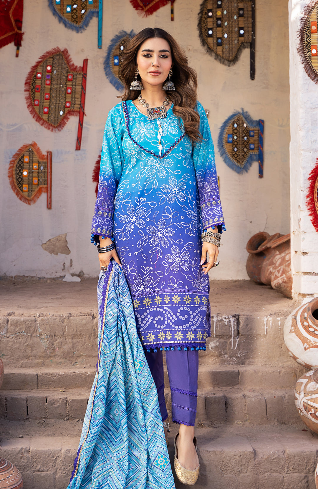 Chunri Print Lawn 3pc Suit-MSH-24-10 Chunri Print Lawn 3pc Suit-MSH-24-10