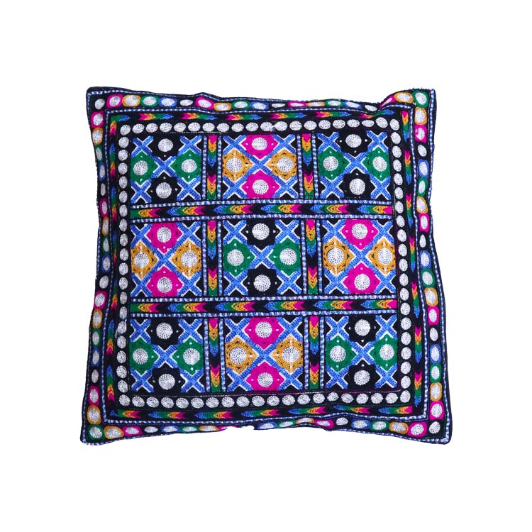 Black Embroidered 5 Pieces Cushion Covers Black Embroidered 5 Pieces Cushion Covers