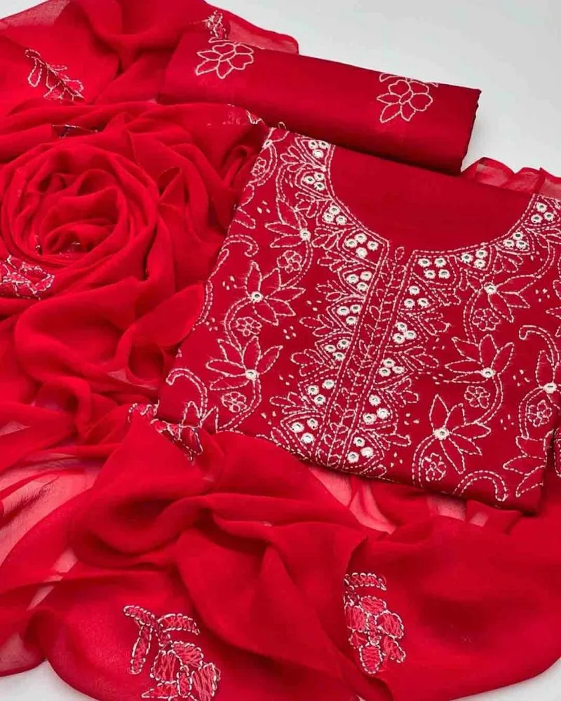 sindhi embroidery dress design looking Soooo Beautiful